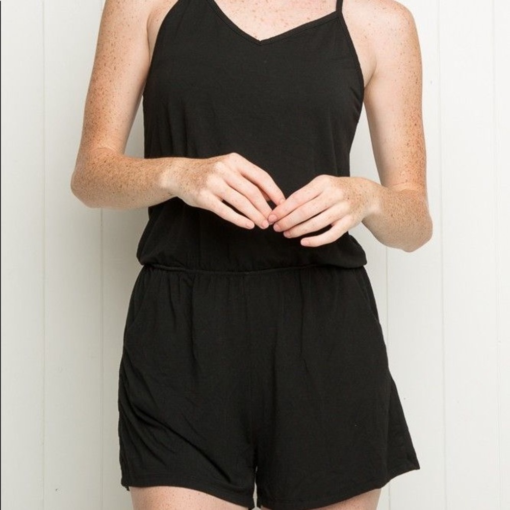 Brandy Melville romper - Picture 2 of 5